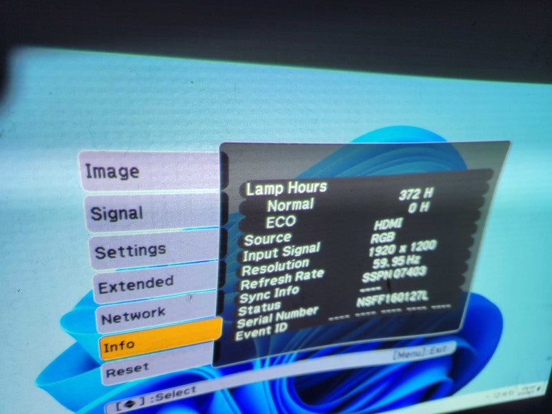 Epson PowerLite Pro G5750WU Full HD 3LCD Projector 372 Hours. !