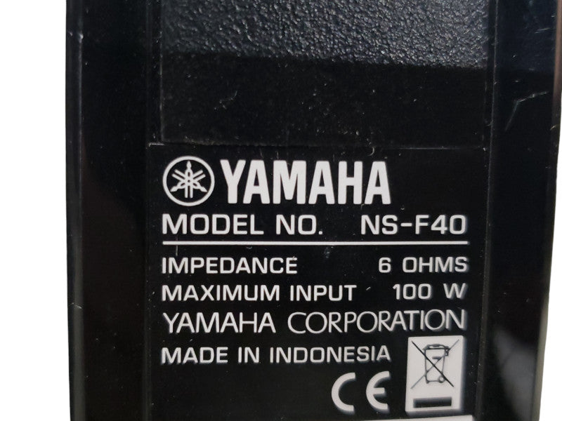 Pair of Yamaha NS-F40 Tower Speakers