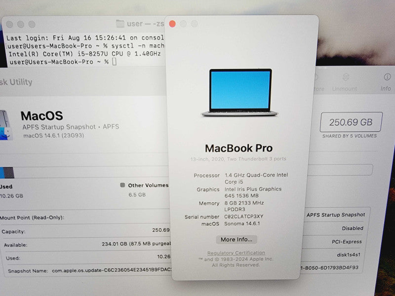 Apple Macbook Pro 2020 13" 4-Core i5-8257U @ 1.4GHz 8GB DDR3 256GB SSD (
