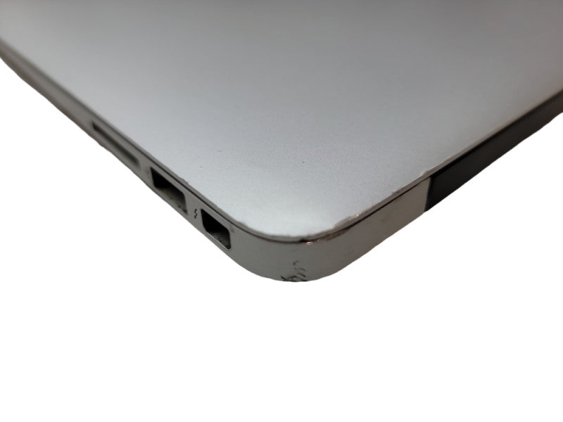 Apple Macbook Air 2015 13" 2-Core i7-5650U @ 2.2GHz 8GB DDR3 256GB SSD (
