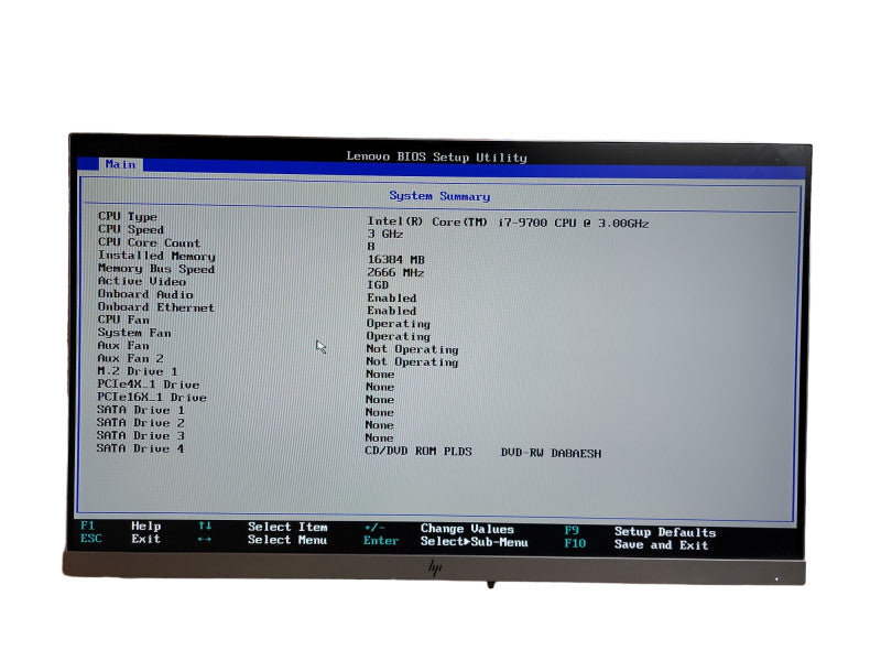 Lenovo ThinkStation P330  i7 - 9700 CPU @ 3.00GHz 16GB DDR4 Ram Qθ