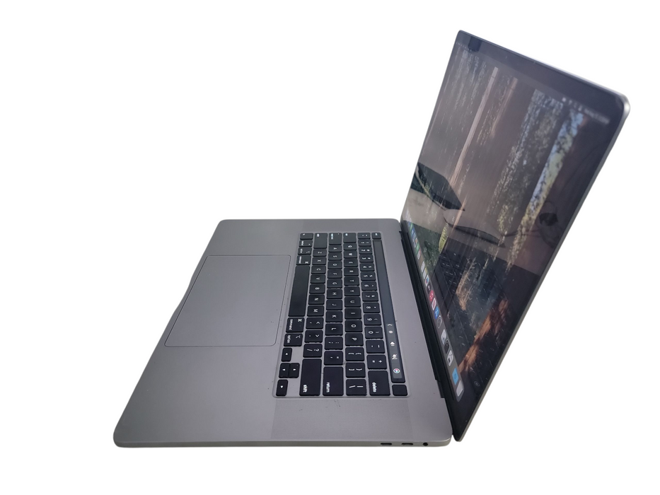 Apple Macbook Pro 2019 16" 6-Core i9-9980HK @ 2.4GHz 16GB DDR4 500GB SSD