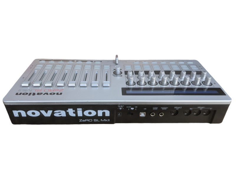 Novation ZeRO SL MkII MIDI Controller Sampler Sequencer