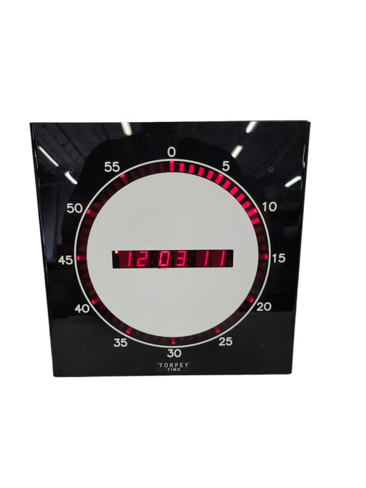 TORPEY TIME (CLK-26) DIGITAL / ANALOG STUDIO DISAPLAY CLOCK Q%
