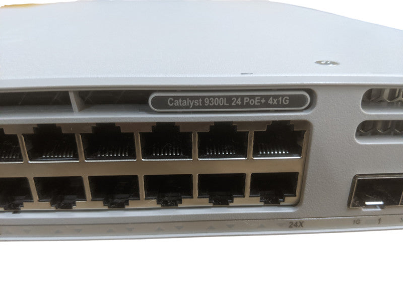 Cisco 9300L | C9300L-24P-4G-E | 24-Port PoE+ Managed Switch | 4x1G SFP