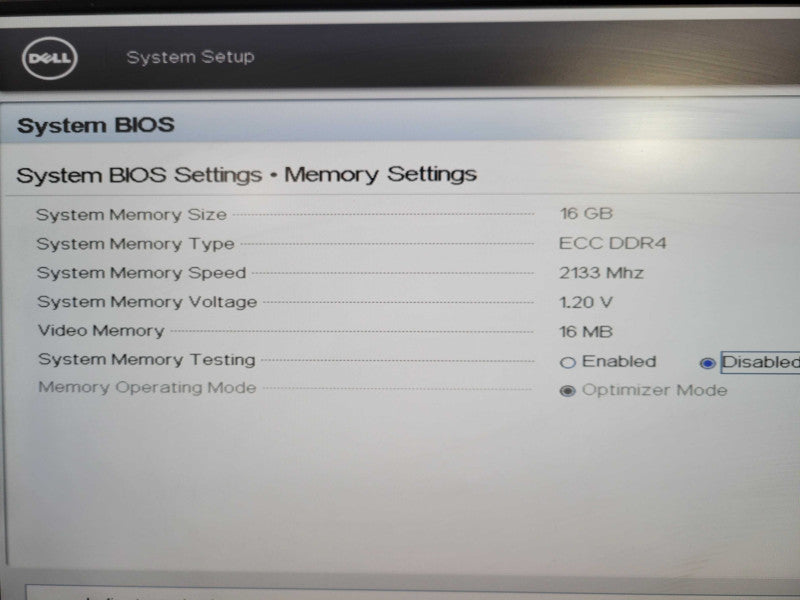 Dell PE T330 8x3.5", Xeon E3-1220 v5 3.00GHz, 16GB DDR4, 2x 495W PSU  !