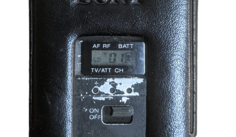 Sony WRT-820A UHF Synthesized Transmitter with Belt Clip | *READ* Q