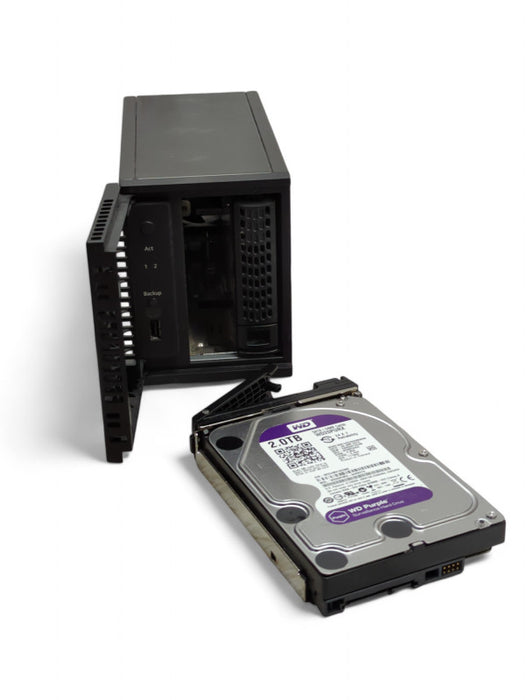 NETGEAR RND-2D RN10200 2 Bay NAS with 2 2TB HDDs  -