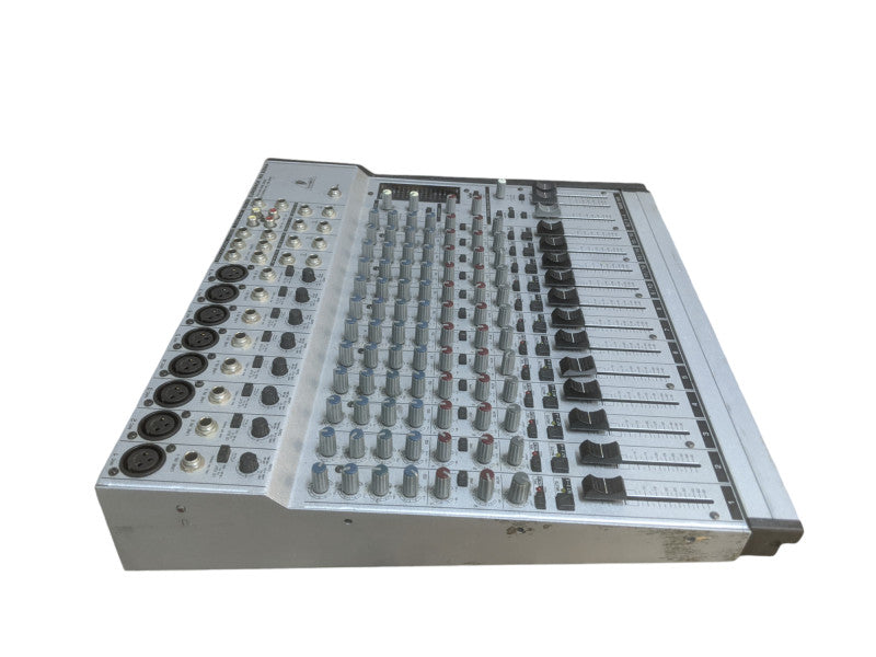 Behringer Eurorack MX 2004A | 16 Channel Mixer | *READ*