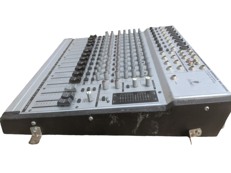 Behringer Eurorack MX 2004A | 16 Channel Mixer | *READ*