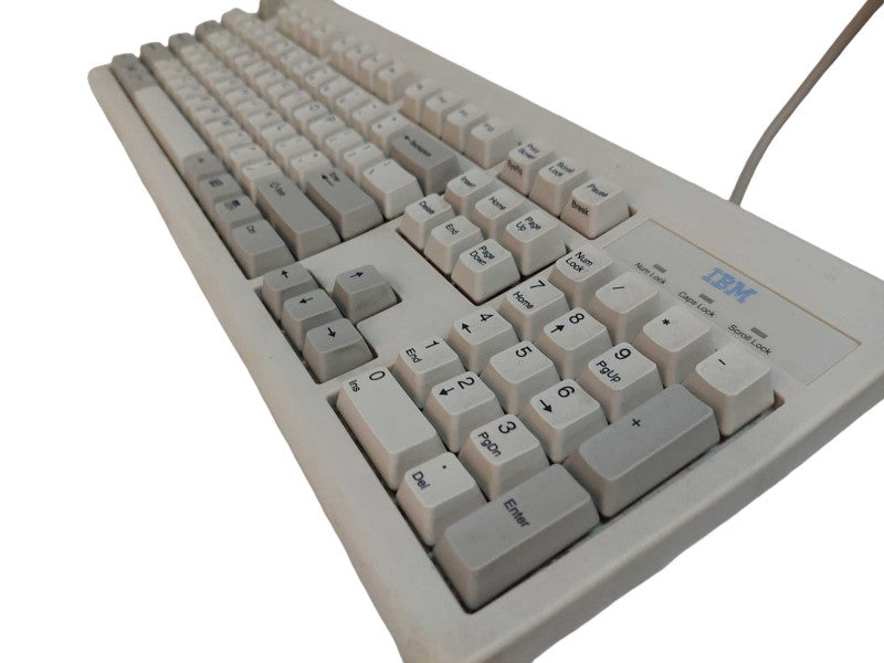 Vintage IBM Keyboard Model: KB-8923   PN: 07H0666 =