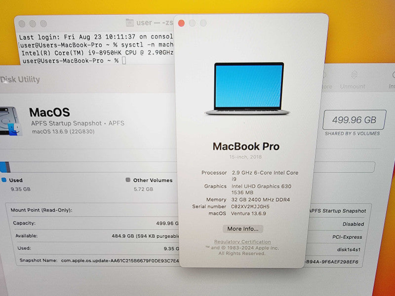 Apple Macbook Pro 2018 15" 6-Core i9-8950HK @ 2.9GHz 32GB DDR4 512GB SSD Radeon Pro 560x 4GB (