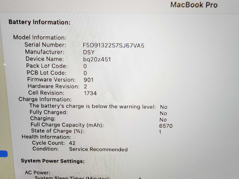 Apple Macbook Pro 2018 15" 6-Core i9-8950HK @ 2.9GHz 32GB DDR4 512GB SSD Radeon Pro 560x 4GB (