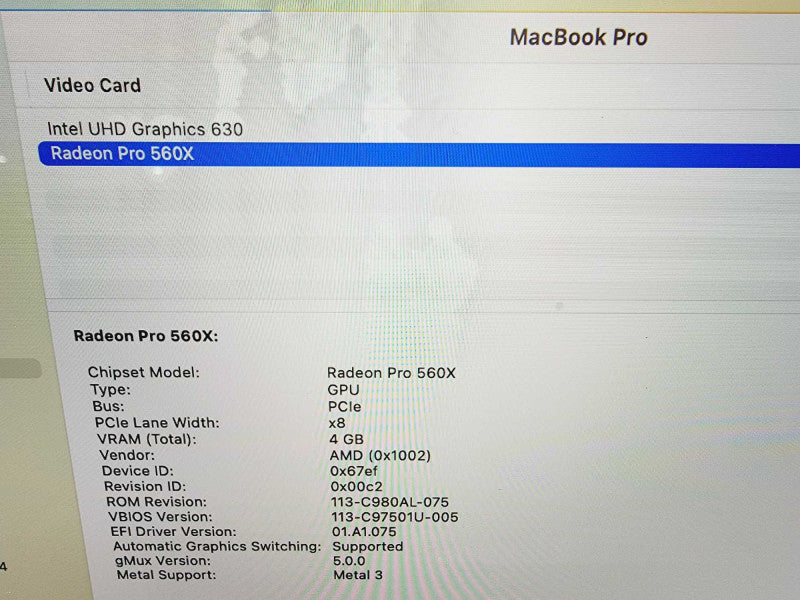 Apple Macbook Pro 2018 15" 6-Core i9-8950HK @ 2.9GHz 32GB DDR4 512GB SSD Radeon Pro 560x 4GB (