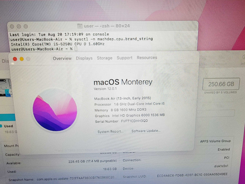 Apple Macbook Air 2015 13" 2-Core i5-5250 @ 1.6GHz 8GB DDR3 256GB SSD (