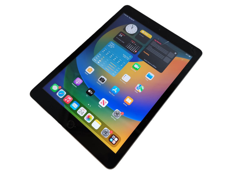 Apple iPad 5th Gen - 128GB - Gray (*
