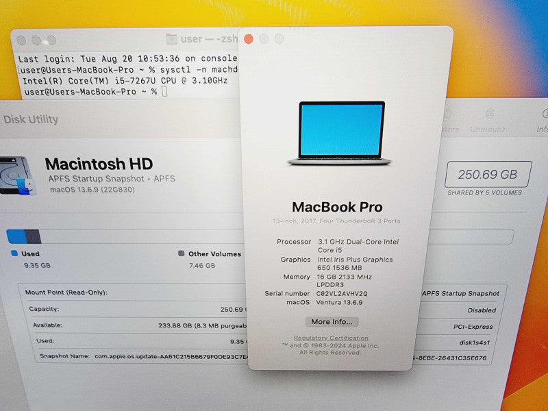 Apple Macbook Pro 2017 2-Core i5-7267U @ 3.1GHz 16GB DDR3 256GB SSD (