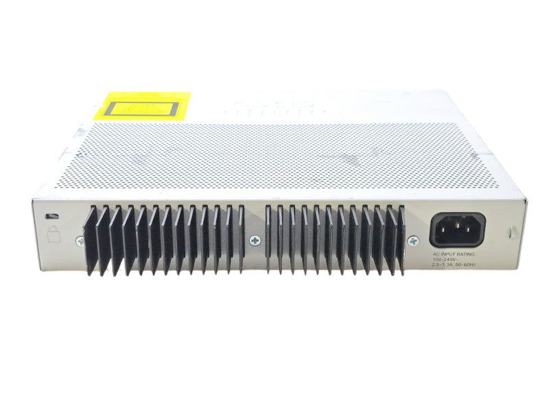 Cisco WS-C2960L-8PS-LL | 8-Port Gigabit PoE LAN Lite Switch | 2x SFP *READ*