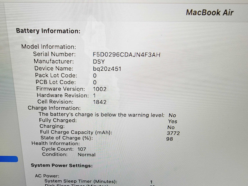 Apple Macbook Air Retina 2020 13" 4-Core i5-1030NG7 @ 1.1GHz 8GB DDR4 512GB SSD (