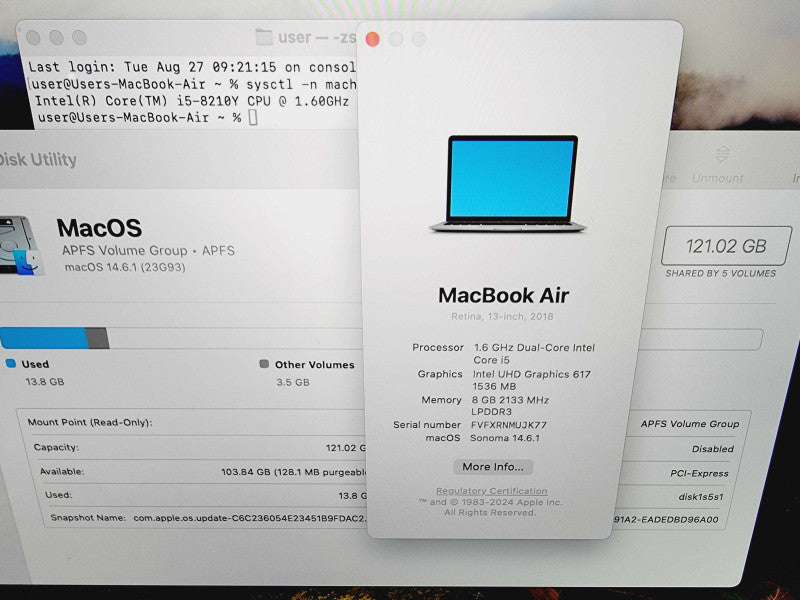 Apple Macbook Air Retina 2018 13" 2-Core i5-8210Y @ 1.6GHz 8GB DDR3 120GB SSD (