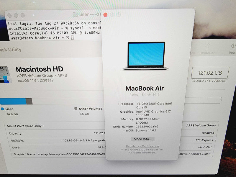 Apple Macbook Air Retina 2019 13" 2-Core i5-8210Y @ 1.6GHz 8GB DDR3 120GB SSD (