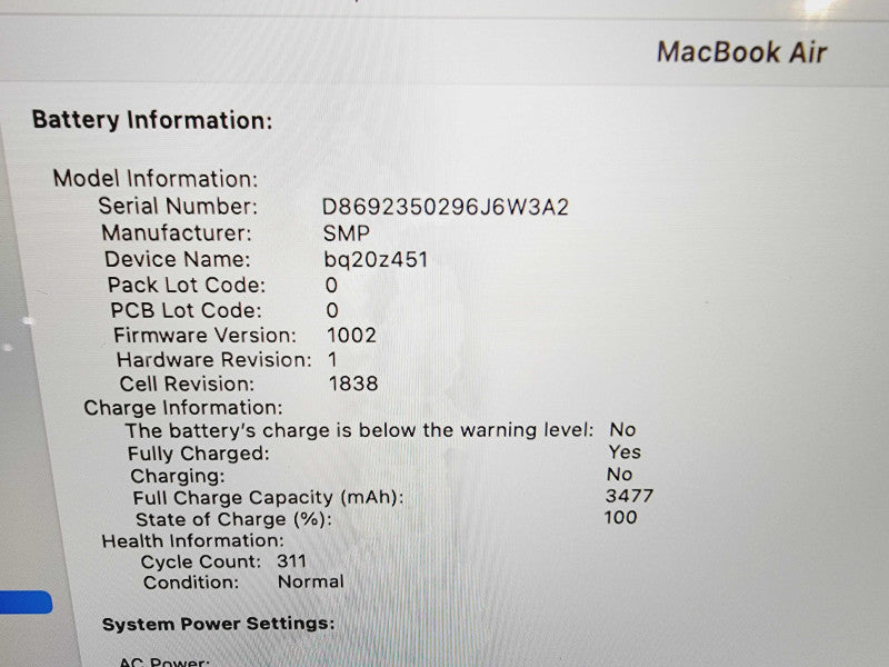 Apple Macbook Air Retina 2019 13" 2-Core i5-8210Y @ 1.6GHz 8GB DDR3 120GB SSD (