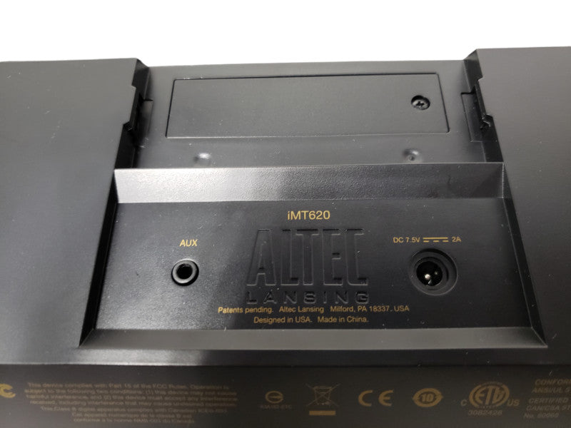 Altec Lansing iMT620 Stereo For iPhone or iPod 30 Pin to 8 Pin Adapter With Remote
