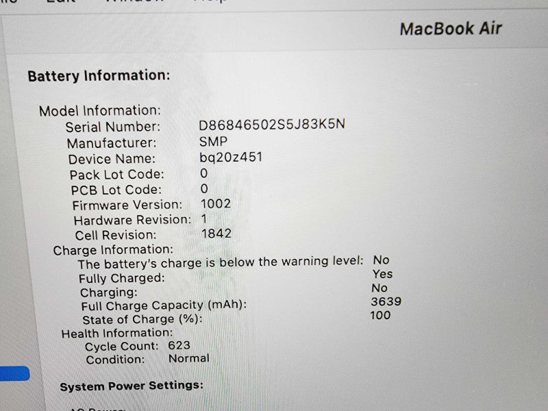 Apple Macbook Air Retina 2018 13" 2-Core i5-8210Y @ 1.6GHz 8GB DDR3 120GB SSD (
