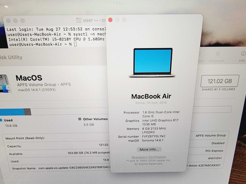 Apple Macbook Air Retina 2019 13" 2-Core i5-8210Y @ 1.6GHz 8GB DDR3 120GB SSD (