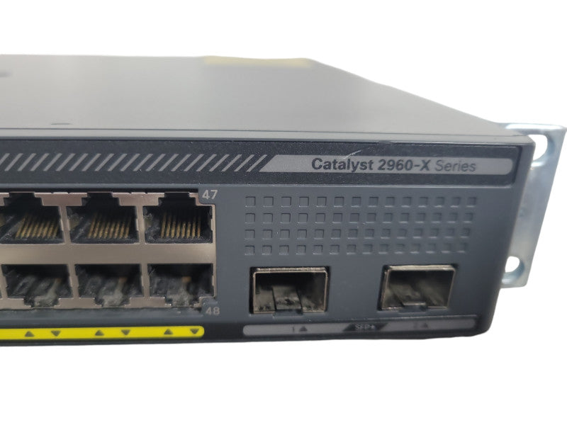 Cisco WS-C2960X-48TD-L, 48 Port Gigabit Switch, 2x 10G SFP+ UpLink !