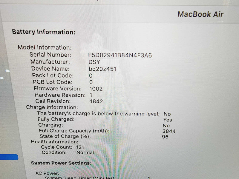 Apple Macbook Air Retina 2020 13" 4-Core i5-1030NG7 @ 1.1GHz 8GB DDR4 512GB SSD (