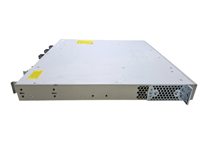 Cisco C9300-24P-E V02 | 24-Port Gigabit PoE+ Network Essentials Switch