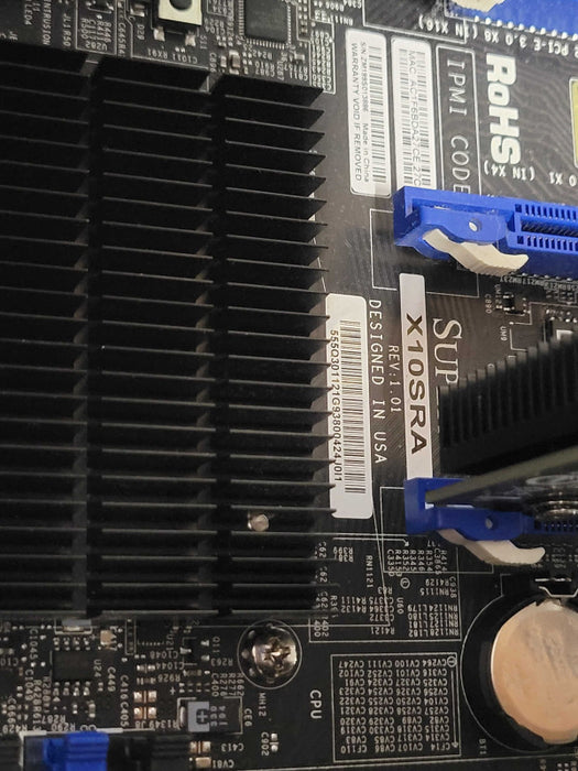 SuperMicro X10SRA, Xeon E5-2620v4 2.1GHz, 16GB RAM, 650W PSU _