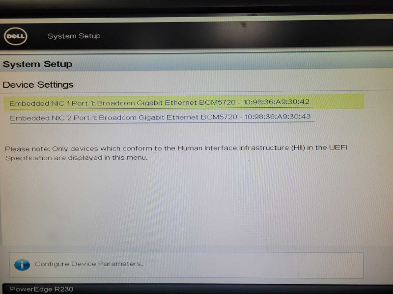 Dell PE R230, Xeon E3-1280v5 3.7GHz, 16GB DDR4, 4x 3.5" HDD Bays, No RAID con _