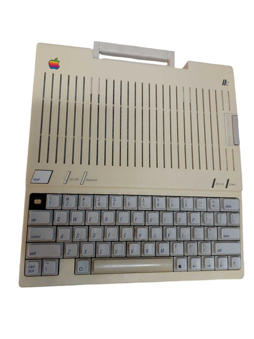 Vintage Apple IIC Computer Model: A2S4100  =