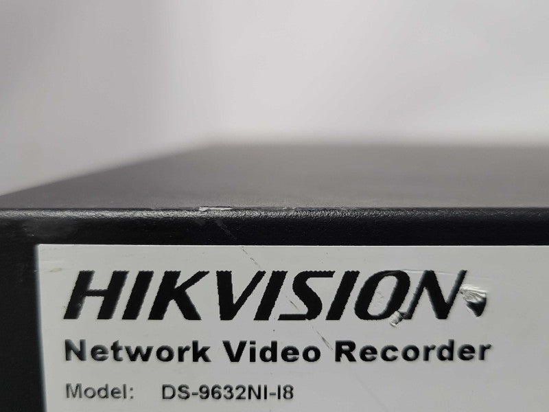 hikvision network video recorder DS-9632NI-I8, No HDD, READ _