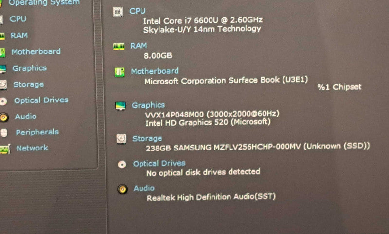 Microsoft Surface Book | i7-6600U @ 2.60GHz, 8GB RAM, 256GB SSD *READ*  Lap200