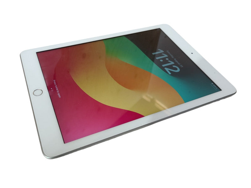Apple iPad 6th generation 32GB, A1893, Unlocked