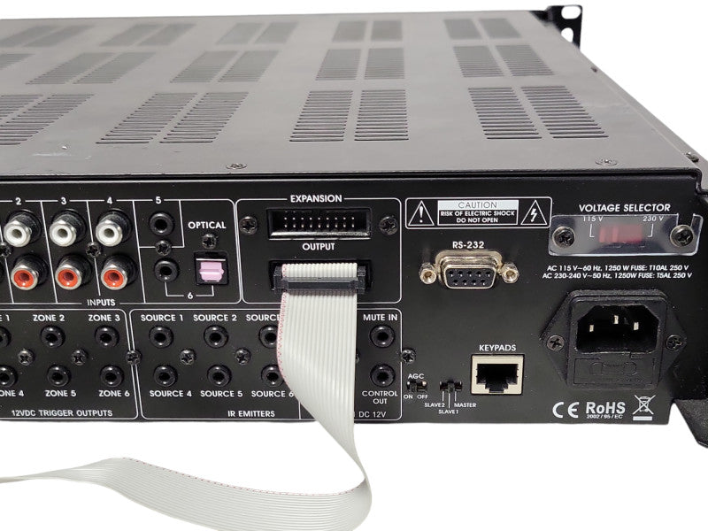 Factor V-66 Professional Multiroom control amplifier, Powers on, READ _