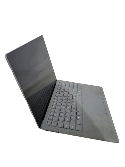 MS Surface Laptop 2 1769 | 4-Core i5-8350U @1.7GHz | 8GB RAM | 128GB SSD !