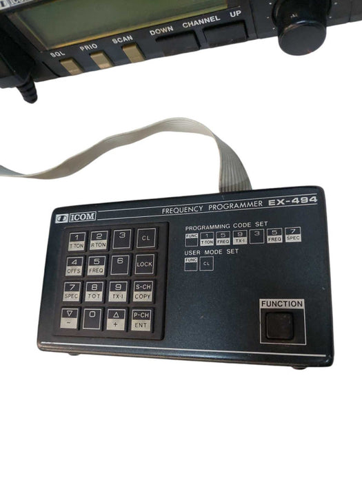 ICOM VHF Transceiver Model: IC-V100 with ICOM EX-494 Frequency Programmer =