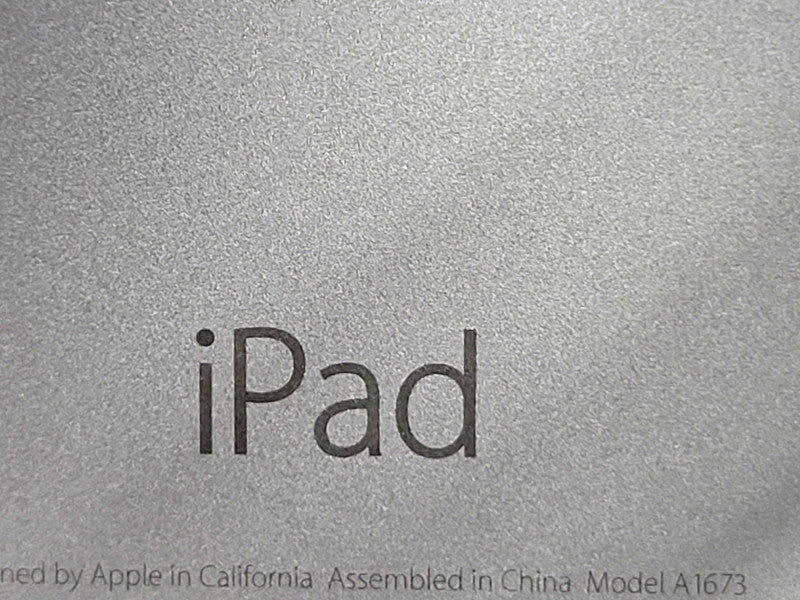 Apple iPad Pro 32GB, Wi-Fi, 9.7" (A1673) _