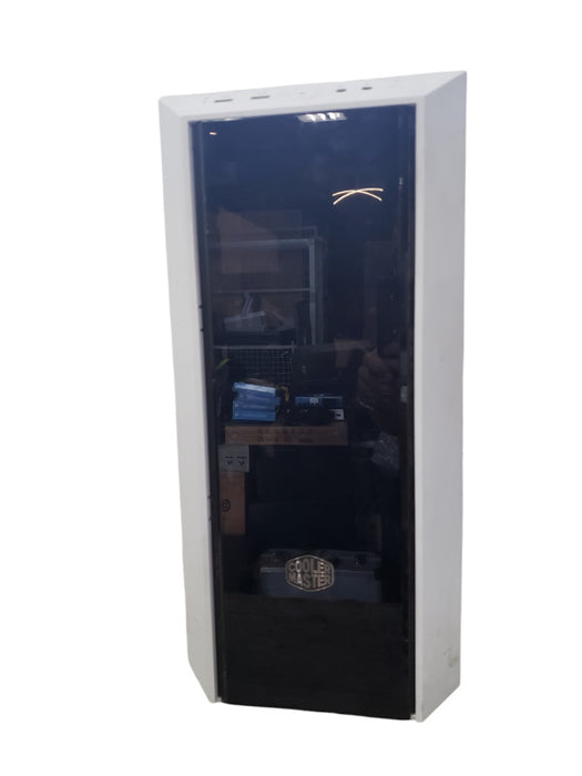 Custom PC Cooler Master|AMD RYZEN 7 1800x Ei|32GB RAM|GA-AX370-Gaming K7 READ