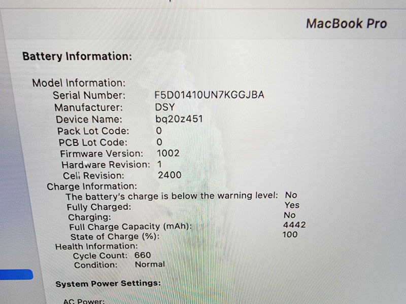 Apple Macbook Pro 2020 13" 4-Core i5-8257U @ 1.4GHz 8GB DDR3 256GB SSD  (