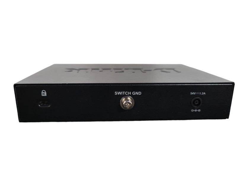 D-Link DGS-1008P 8-Port Gigabit Desktop PoE Switch !