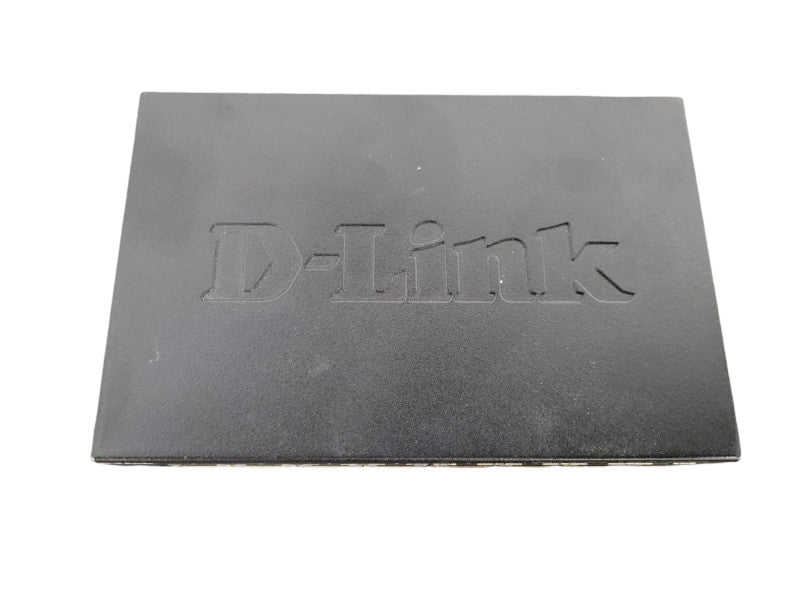 D-Link DGS-1008P 8-Port Gigabit Desktop PoE Switch !