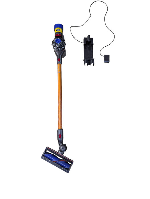 Dyson V8 absolute cordless vacuum with wall charger Please READ    -