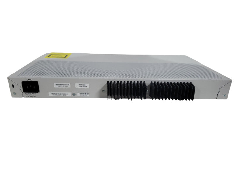 Cisco Catalyst 2960L Series WS-C2960L-24PS-LL V01 PoE Network Switch READ !