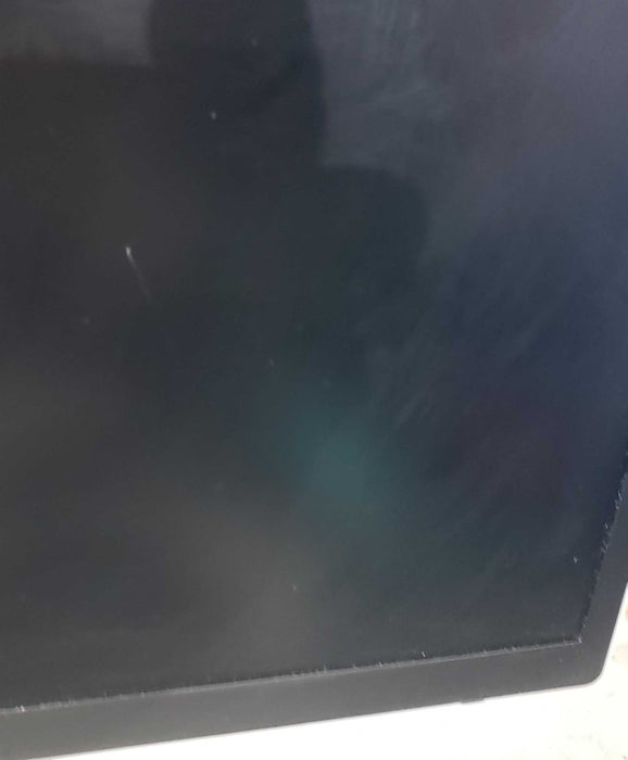 LG 32QK500-W 32" Class QHD LED IPS Monitor | See pictures