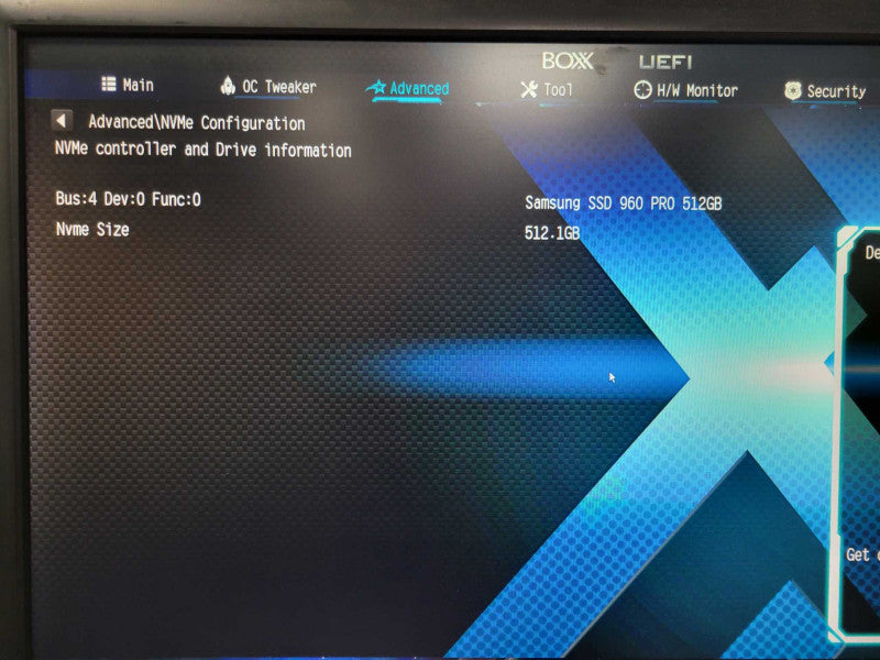Custom/AsRock Z270M Extreme4, Core I7-7700K 4.2GHz, 32GB DDR4, 512 GB SSD _